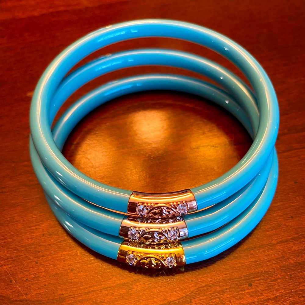 BuDhaGirl Three kings all weather bangle bracelet set of 3 large turquoise